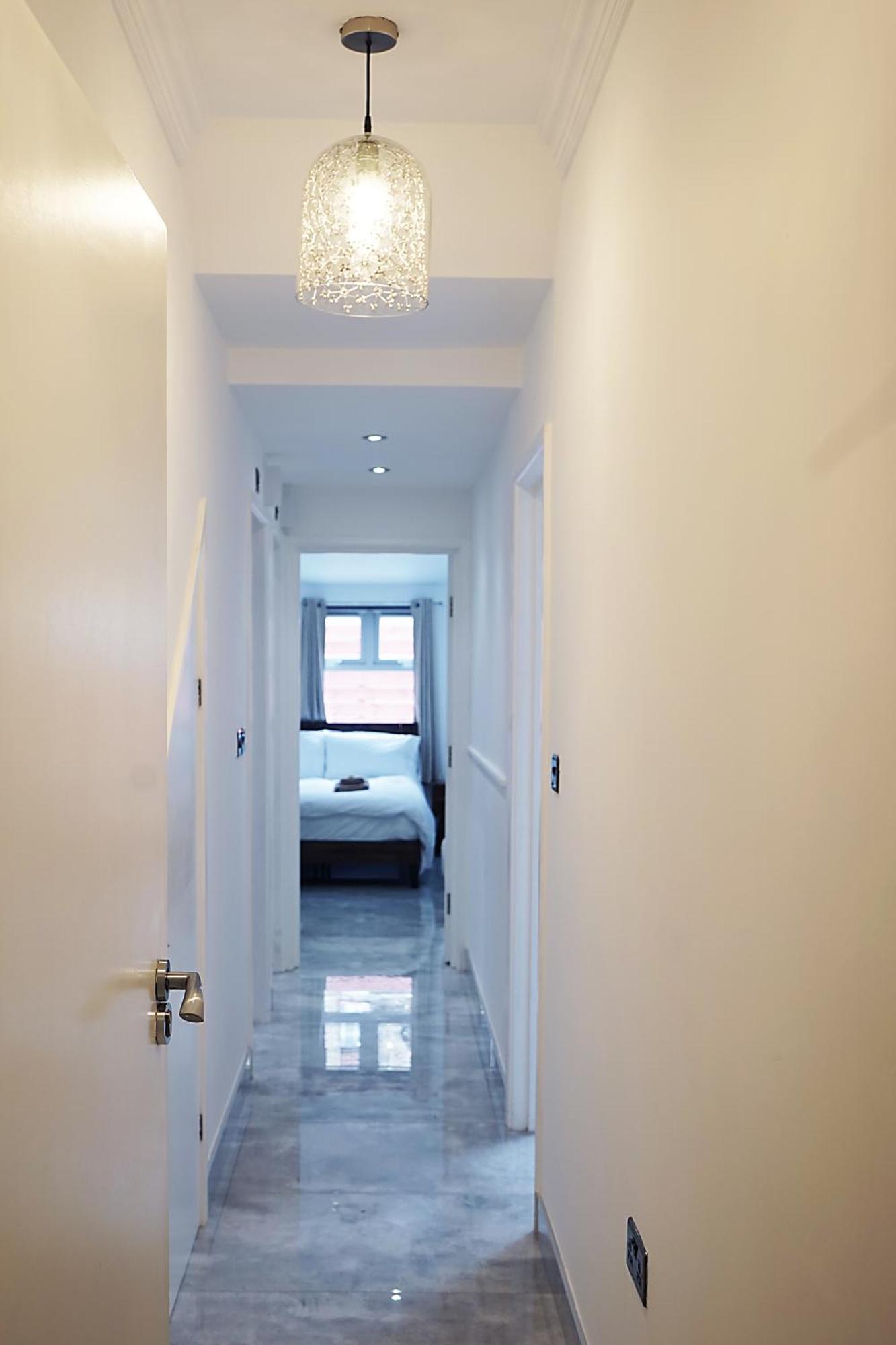 Luxury London House Sleeps 13, 2 Minutes To Metro Villa Eksteriør bilde