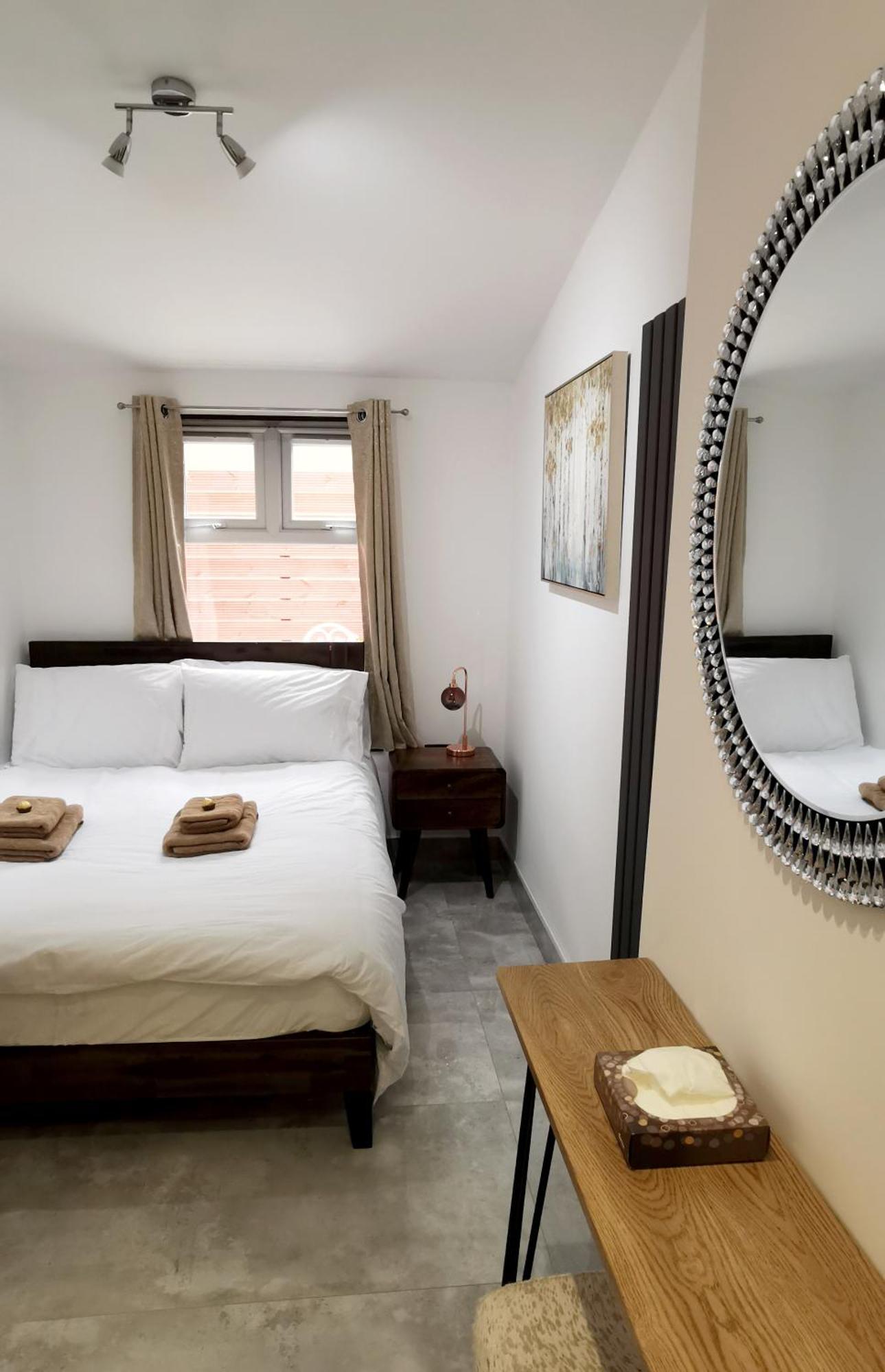 Luxury London House Sleeps 13, 2 Minutes To Metro Villa Eksteriør bilde